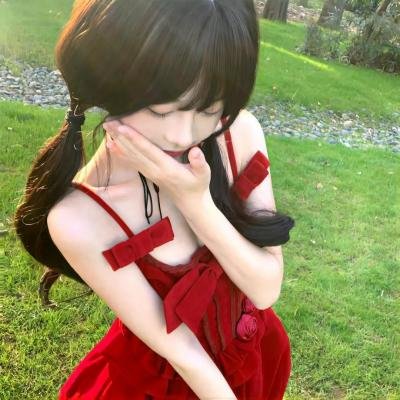 大小姐才不会玩格斗游戏